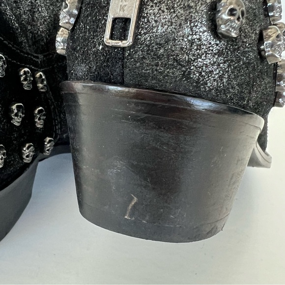 ZADIG & VOLTAIRE Black w Metallic Silver Leather Skull Gothic Ankle Boots Sz 36 - Picture 13 of 15